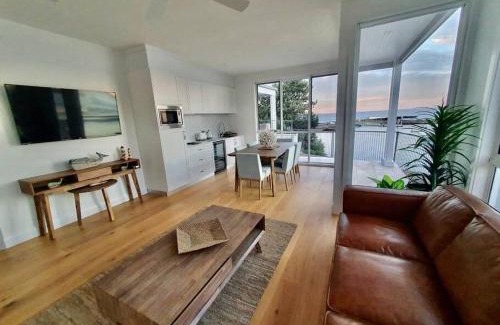 Shellharbour Casa | Wake up to the ocean at LegaSea