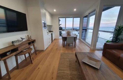 Shellharbour Casa | Wake up to the ocean at LegaSea