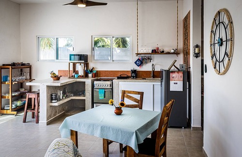 Chelem Apartamento | Wake Up To This View in this Oceanfront Apartment