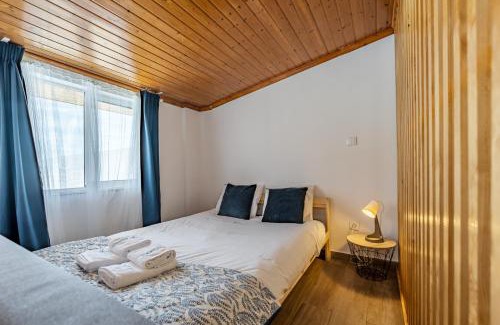 Angeiras Apartamento | Wake up with the Sea Breeze- House with pool AP1