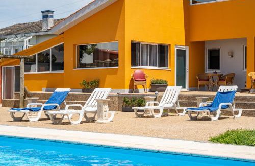 Angeiras Apartamento | Wake up with the Sea Breeze- House with pool AP2