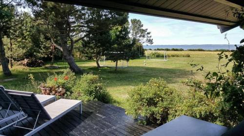 Sklskr Casa | Wake Up With Water Views From Omø
