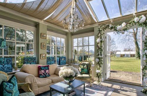 Alkborough Casa | Walcot Hall by Group Retreats