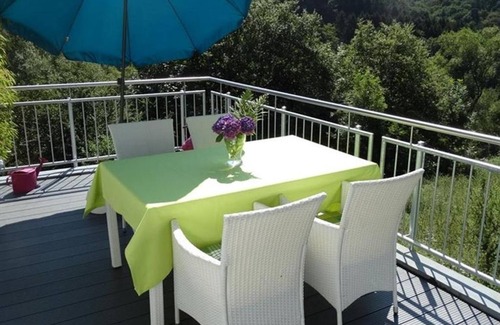 Waldbreitbach Apartamento | Waldblick 1 (4-bed apartment) - Waldblick vacation apartment