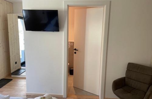 Rum Apartamento | Waldblick - Neubau - Self-Check-In - kein Verkehr - am Wald - Parkplätze vor Tür - apartment or double room