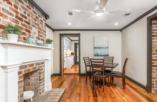 Savannah Victorian District Condominio | Waldburg Garden | Pet Friendly, Historic Savannah!