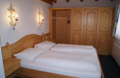 Ravaisch Hotel | Waldpark Hotel Garni
