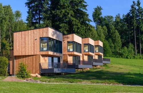 Bodenmais Chalet De Esquí | Waldschlafhäusl on the edge of the forest with sauna and whirlpool