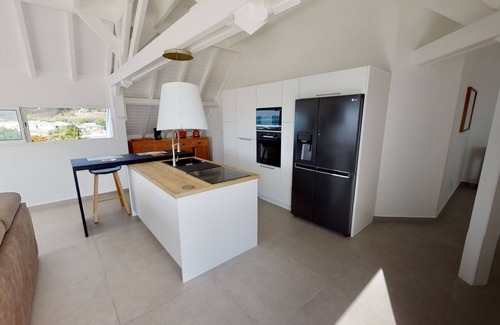 Grand Case Apartamento | Walee Beach Penthouse 2 br top roof in Grand Case Beach, pool, free parking