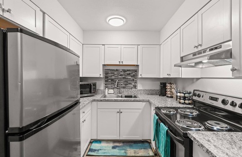 Downtown Las Vegas Apartamento | Walk Downtown Las Vegas 875sf 2BR/1BA Fremont St Arts District 8min to The Strip