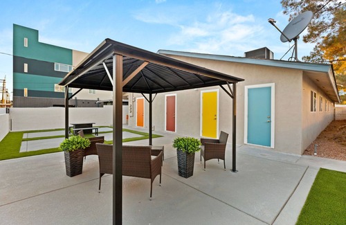 Downtown Las Vegas Apartamento | Walk Downtown Las Vegas 875sf 2BR/1BA Fremont St Arts District 8min to The Strip