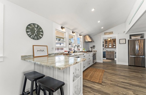 Scituate Casa | BOOK NOW! Walk on beach! Amazing views! Location!