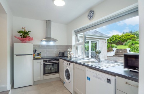 The Whitford House Hotel Apartamento | Walk to 2 beaches from eth front door