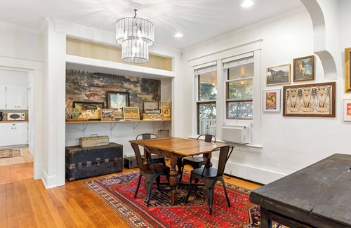 Livingston Casa | Walk to Art, Eats & River
