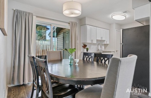 Zilker Apartamento | Walk to Barton Springs Spacious Apt Backyard