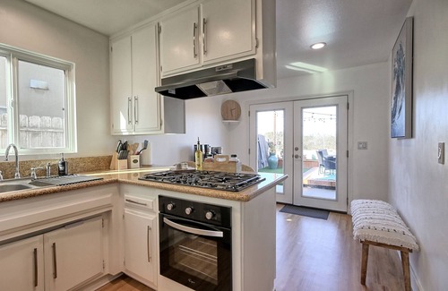 Oxnard Dunes Casa | Walk to Beach - 2 bed/1 bath unit located in The Dunes