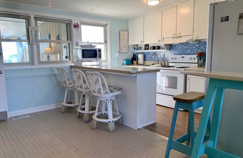 Topsail Beach Cabaña | Myers Cottage, admite mascotas en el corazón de Topsail Beach. Fall Special!