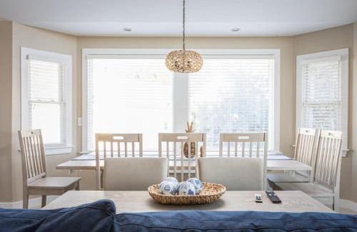 Corolla Light Casa | Walk to Beach Hot Tub Resort with Community Pool