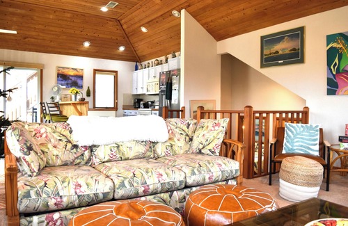 Ocean Sands Casa | Walk to Beach, Jacuzzi, Treetop Deck, Outdoor Bath, Love Pets!