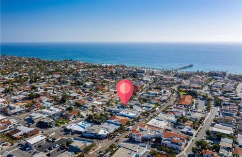 San Clemente Apartamento | Walk to Beach - KING Apt In #1 Area - AC