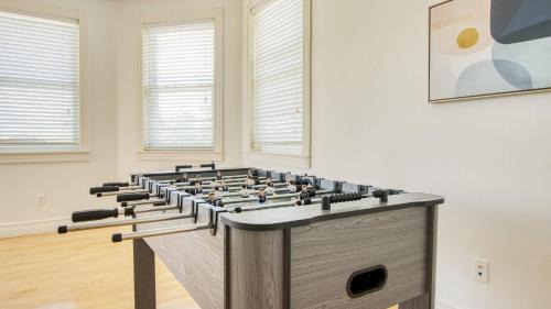 Captiva Casa | Walk to Beach PoolHot Tub Game Room Captiva 5BDR Coco Mango by AvantStay