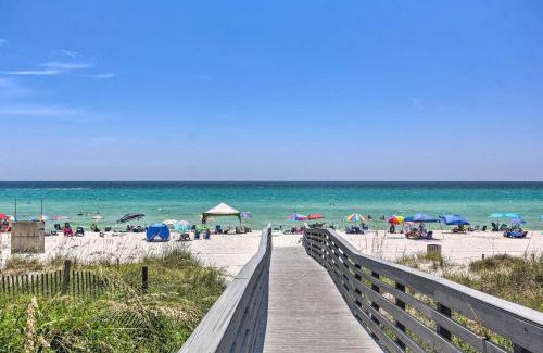 Panama City Beach Apartamento | Walk to Beach Resort Condo with Perks in PCB