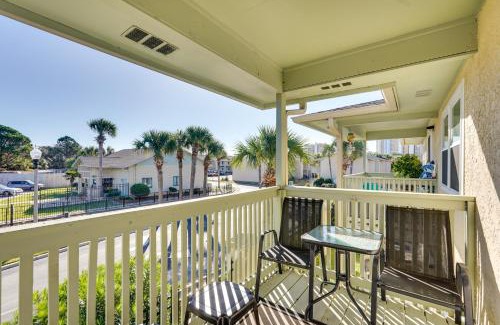 Panama City Beach Apartamento | Walk to Beach Resort Condo with Perks in PCB