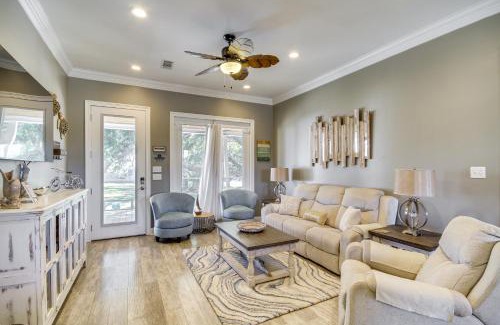 Gulfport Casa | Walk to Beach Stunning Gulfport Getaway