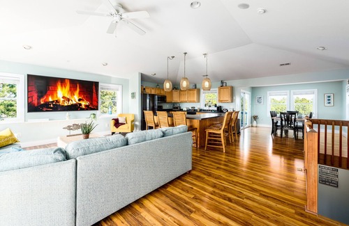 Salvo Casa | Outerbanks - Views - Hot Tub - Heated Pool - 2026 Bookings Open! Dog Friendly