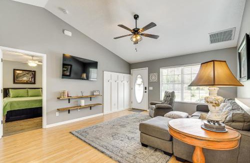 Crystal River Casa | Walk to Boat Ramp Dunnellon Home with Private Yard!