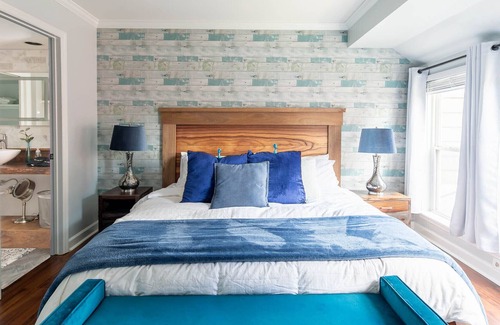 Rutledge Hill Casa | Walk To Broadway-Charming Modern-Historic Townhome