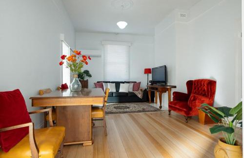 South Launceston Casa | Walk To City & Hospital