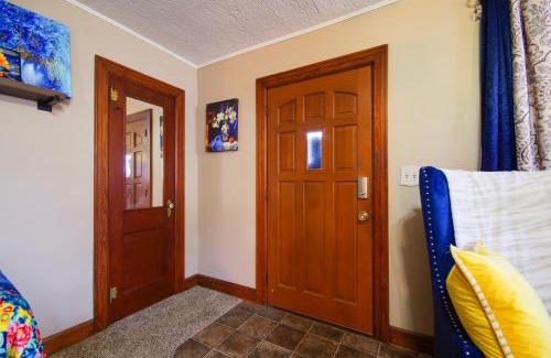 Lebanon Casa | Walk to Civic Center! Lovely Lebanon Home