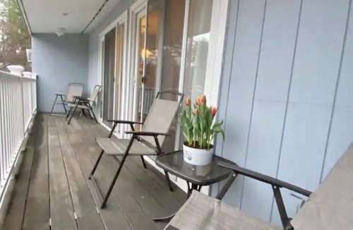 North Conway Condominio | Walk to Cranmore and North Conway Village! Condo w/ AC, W/D, Pool