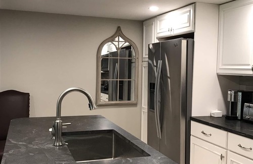 Historic Montford Apartamento | A pie del centro de Asheville desde este estudio 1902 recientemente renovado.