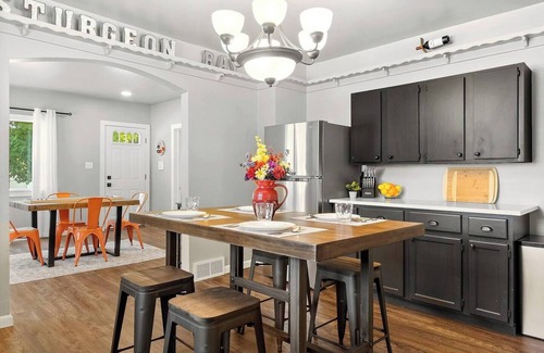 Sturgeon Bay Casa | Game Rm, Walk to Downtown, King Bed, Great 4 Kids