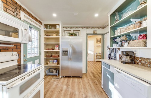 Twain Harte Cabina | Walk to Downtown + Lake: Twain Harte Cabin