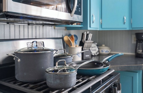 Prescott Casa | Walk to Downtown Prescott Shops, Dining and Riverfront at Cardinal Cottage