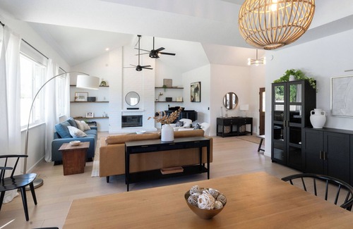 Solvang Casa | Walk to downtown! Relaxing oasis in Solvang with pool, spa, and fitness room.