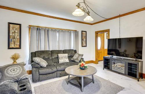 Puyallup Casa | Walk to Eats and Events! Downtown Puyallup Home