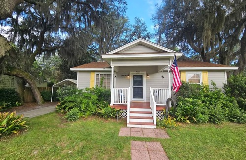 St. Marys Casa | Walk to Ferry/ Private Pool/ Dogs ok!/ Fenced Yard/ Entire Home