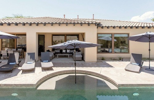 Indio Villa | 5 Bdrm-modern Desert Escape