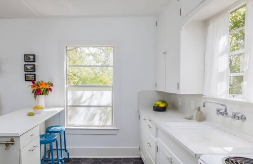 Hyde Park Apartamento | Walk to Food, Fast Wifi | Pastel Studio - Portoro