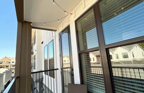 Gruene Apartamento | Charming 1BR Retreat - Walk to Gruene Hall + Upscale Amenities