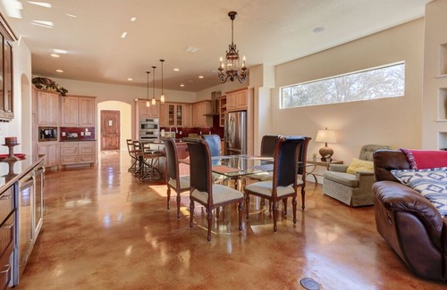 Gruene Casa | Walk to Gruene Private access to Guadalupe River Cascading Decks in the trees