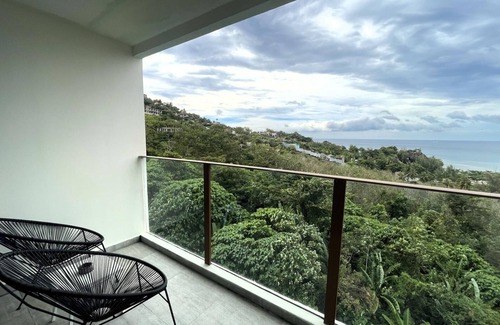 Kamala Apartamento | Walk to Kamala beach, Oceana sea view studio