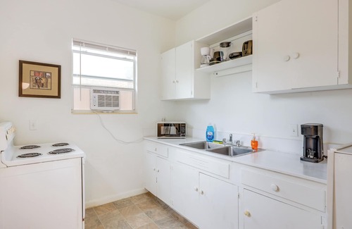 Riverside Condominio | Walk to King Street Eats! Condo in Jacksonville