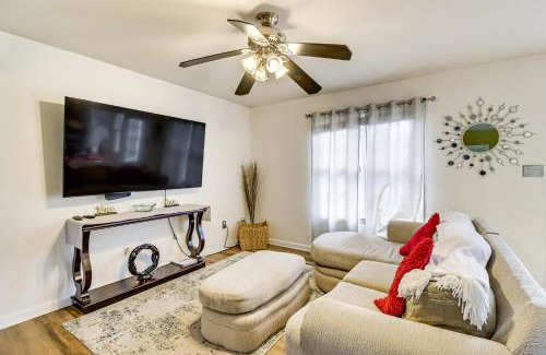 Cape Saint Claire Casa | Walk to Lake and Boat Ramp Central Gem in Annapolis
