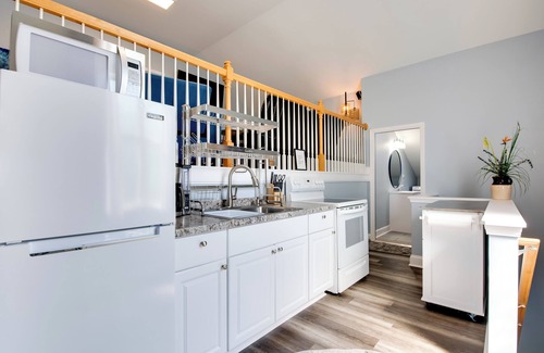 Hiram Apartamento | Walk to Lake: Hiram Hideaway w/ Shared Gazebo!