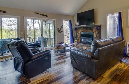 Osage Beach Casa | Walk to Lake Osage Beach Home with Grill!